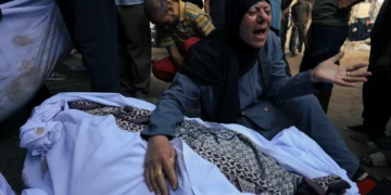 গাজা উপত্যকায় ইসরাইলি হামলা জোরদার, বাড়ছে নিহতের সংখ্যা