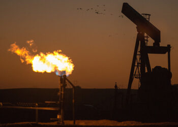 তেল ও গ্যাসে আরও বিনিয়োগের প্রয়োজন হতে পারে: আইইএ