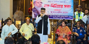 সাহসের সঙ্গে পূজা উদযাপন করুন, নিরাপত্তায় সর্বোচ্চ গুরুত্ব দেবে সরকার: ধর্ম উপদেষ্টা