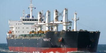 রাশিয়া থেকে ৫২,৫০০ মেট্রিক টন গম নিয়ে জাহাজ পৌঁছেছে কুতুবদিয়ায়