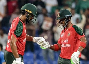 ভালো শুরু করেও দেড়শ’তে থামল #বাংলাদেশ