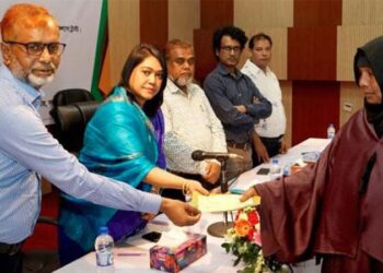 সাংবাদিক কল্যাণ ট্রাস্টের অনুদান পেলেন ৩২০ সাংবাদিক