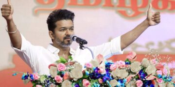 করুরে পদদলনে নিহত ৪০: বিজয় ঘোষণা ২০ লাখ রুপি করে পরিবারের জন্য ক্ষতিপূরণ