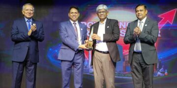 বর্ষসেরা প্রতিষ্ঠানের স্বীকৃতি পেল ওয়ালটন