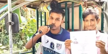 বিদেশ যেতে না পেরে মাইক ভাড়া করে গালাগাল!— ক্ষোভে ফেটে পড়লেন যুবক রাব্বি