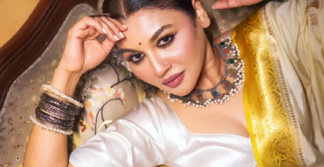 কলকাতার পূজার মজা আলাদা: জয়া আহসান