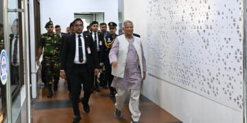 প্রধান উপদেষ্টা মুহাম্মদ ইউনূস নিউইয়র্ক সফর শেষে দেশে ফিরলেন