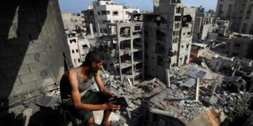 মিশরে গাজা ইস্যুতে নতুন আলোচনা শুরু সোমবার