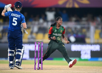 শেষ পর্যন্ত লড়াই করেও হারল বাংলাদেশ নারী দল