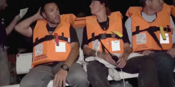 গাজাগামী নতুন ত্রাণবহর আটকে দিল ইসরাইল