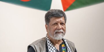 দেশে ফিরলেন শহিদুল আলম