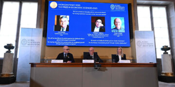 অর্থনীতিতে নোবেল পেলেন তিন অর্থনীতিবিদ