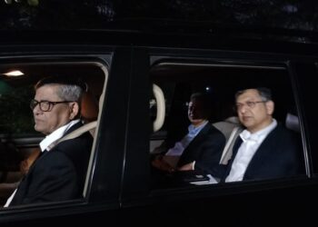 প্রধান উপদেষ্টার সঙ্গে যমুনায় বৈঠকে বিএনপি প্রতিনিধি দল