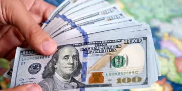 চার মাসে ১০ বিলিয়ন ডলার ছাড়াল রেমিট্যান্স